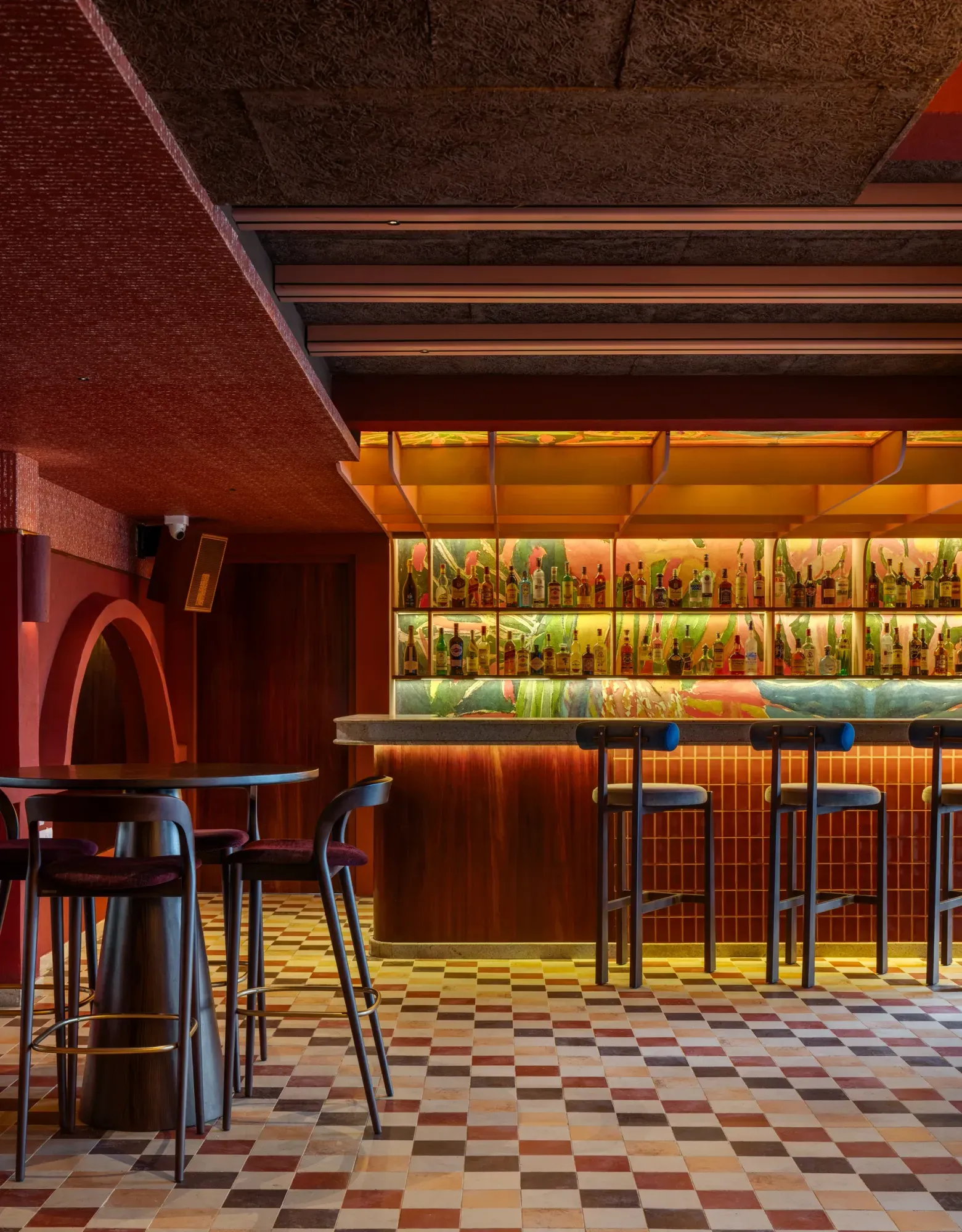 Watson Cantina 8