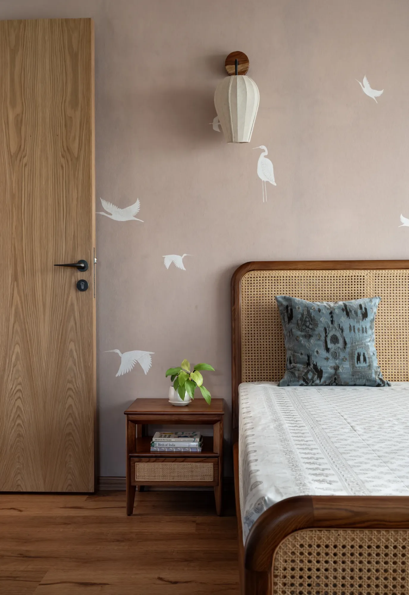 The Canvas Home 7