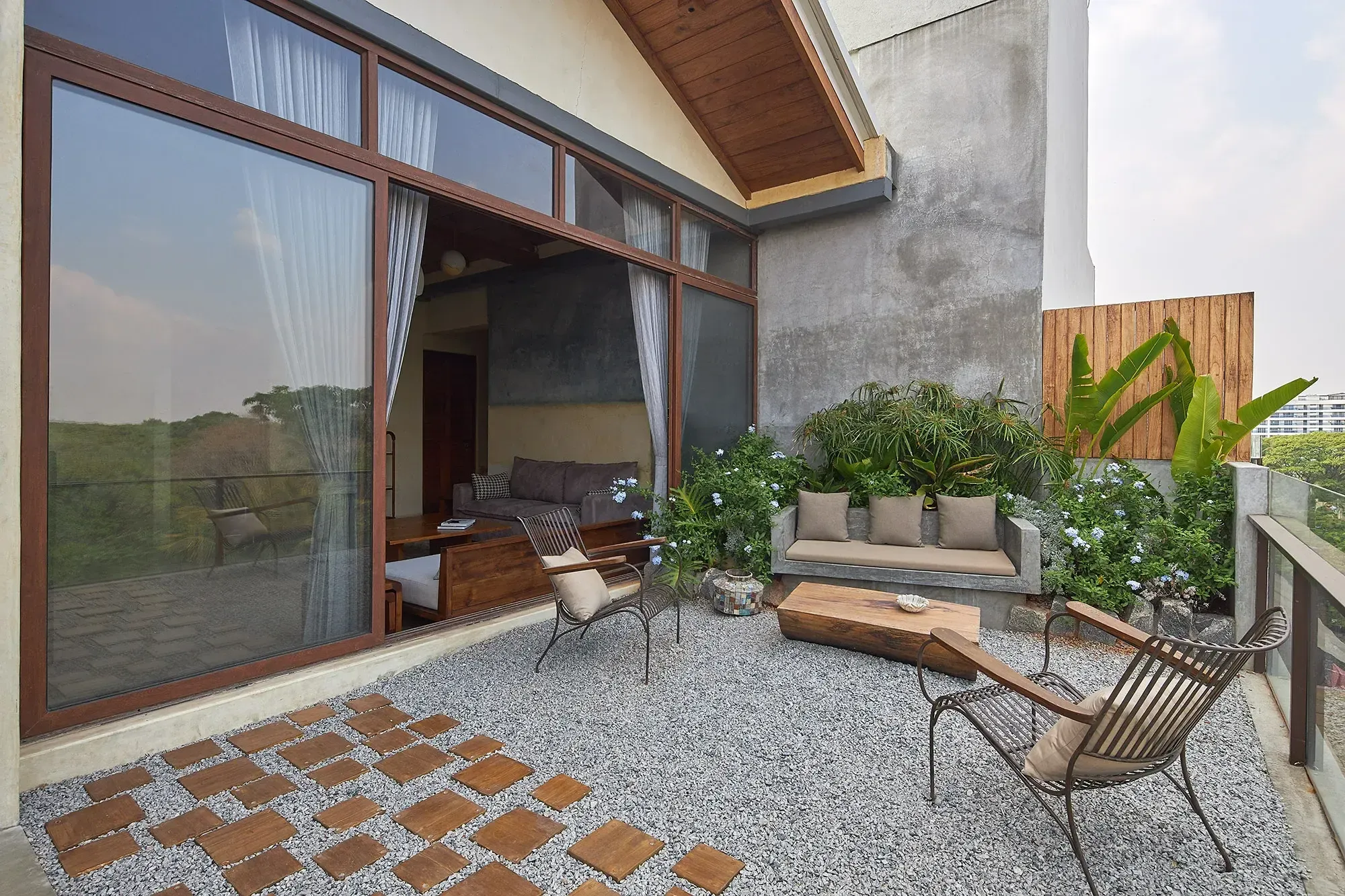 Magnolia Home 1